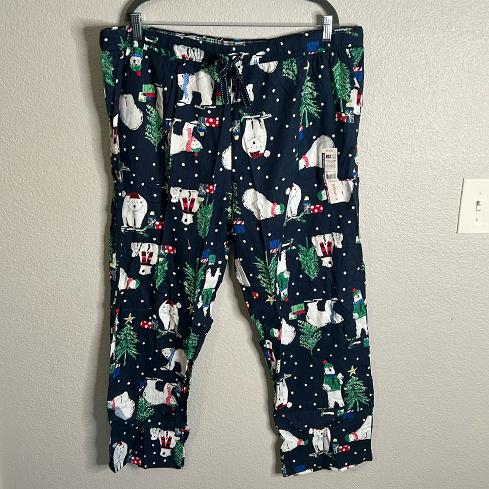 Polar Bear Holiday Pajamas - NWT